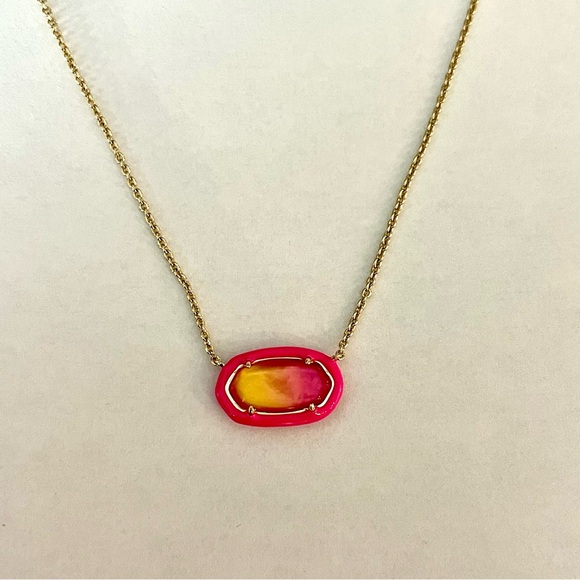 Kendra Scott Elisa Enamel Ombré Gold and Pink Pendant Necklace